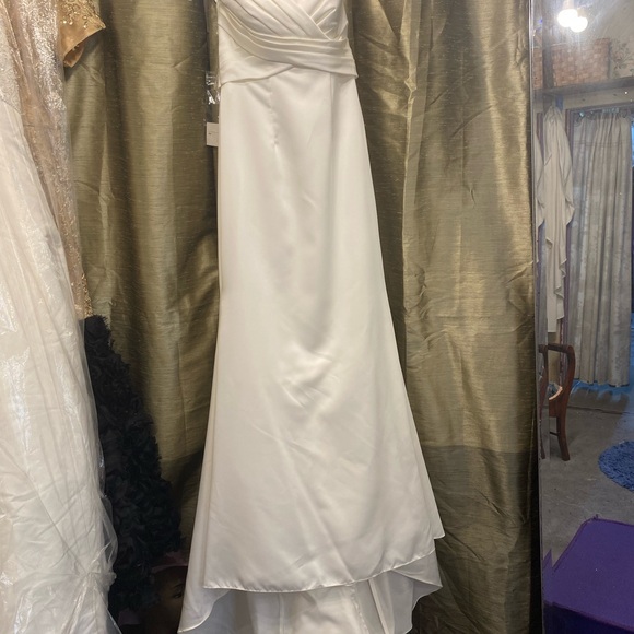Wedding Dress New with tags Sz 2 - Picture 6 of 10